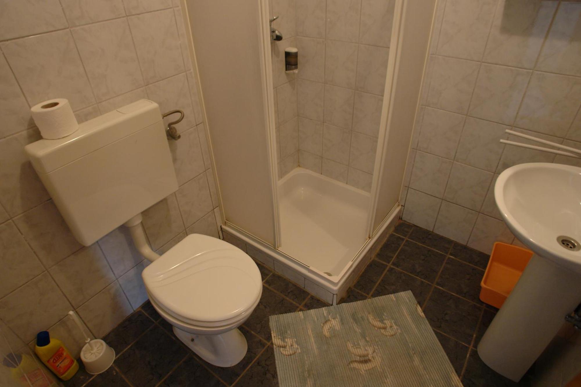 Apartments Dinko ノヴァリャ エクステリア 写真