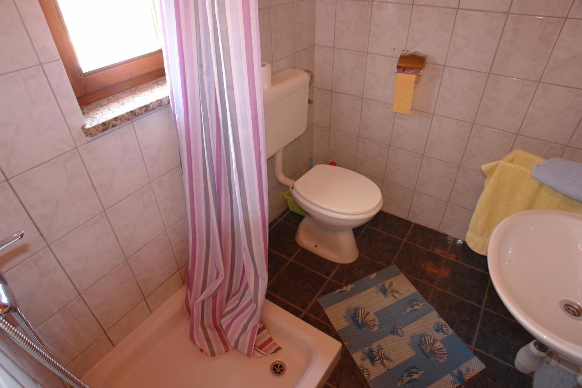 Apartments Dinko ノヴァリャ エクステリア 写真