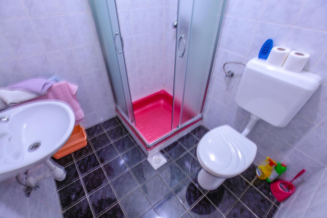 Apartments Dinko ノヴァリャ エクステリア 写真